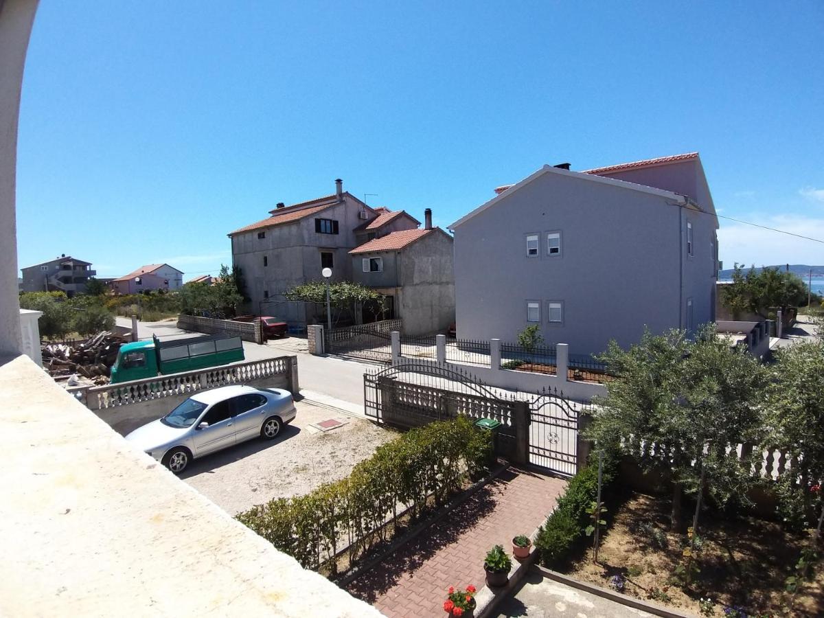 Sunny Apartment Jukic With Sea View Задар Екстериор снимка